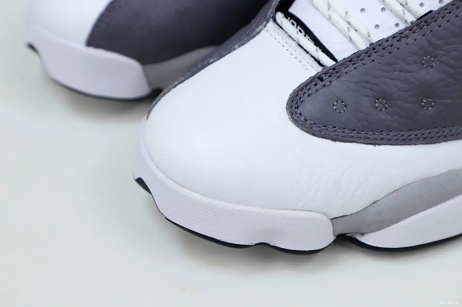 AIR Kimikick 13 'ATMOSPHERE GREY' JORDAN RETRO -414571-016 0802